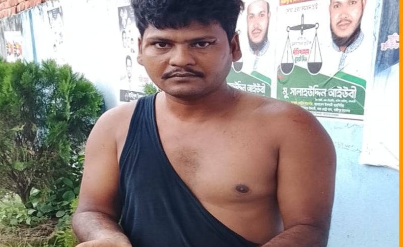 পাওনা টাকা চাইতে গিয়ে প্রতিপক্ষের ছুরি-কাঘাতে আহত-২
